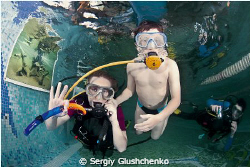 Chidren diving by Sergiy Glushchenko 